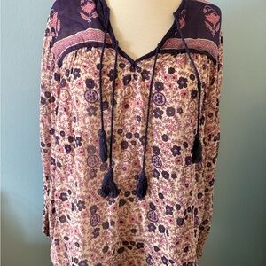 Floral print hippie blouse with ties